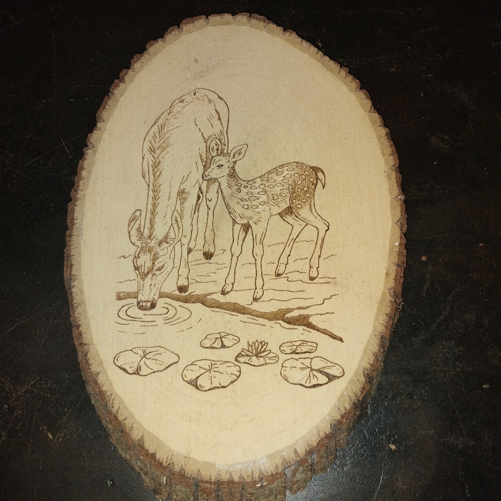 Wooden Plaque with Deer and Fawn Design